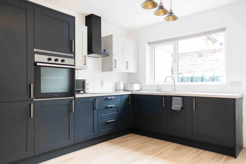 Charming 3 Bedroom Belfast Townhouse